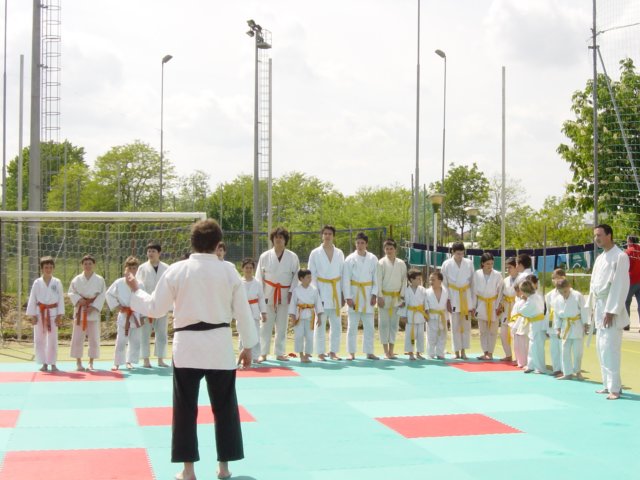 porteaperte2004santena.jpg