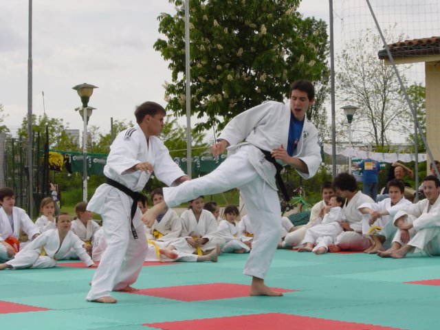 porteaperte2004santena22.jpg